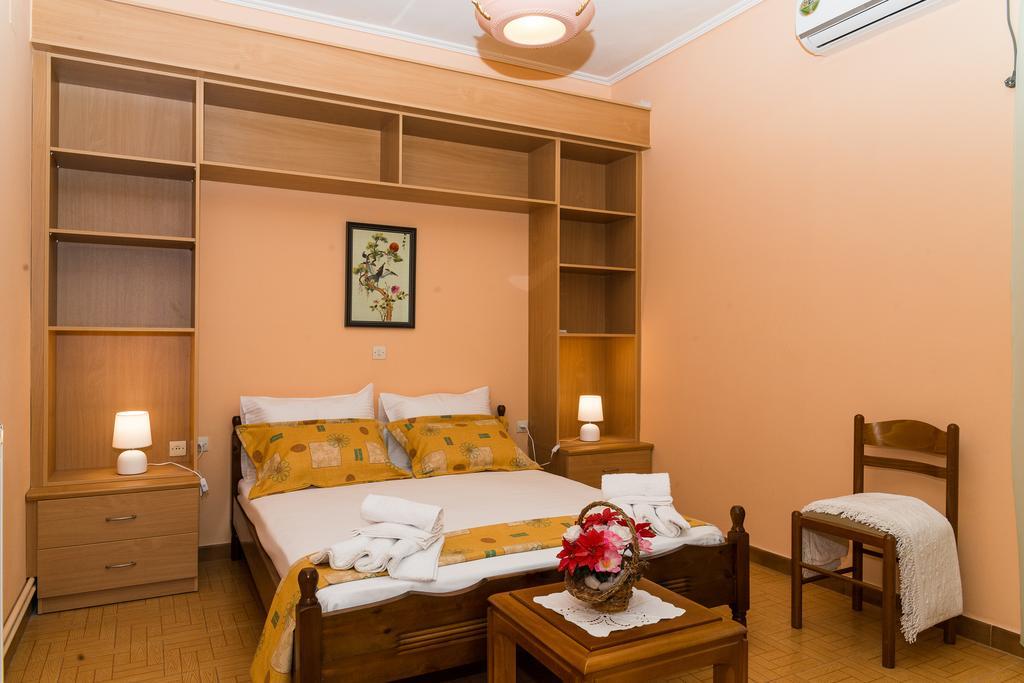 Irida'S Apartment Lithakia  외부 사진